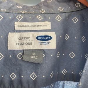 Men’s dress shirt